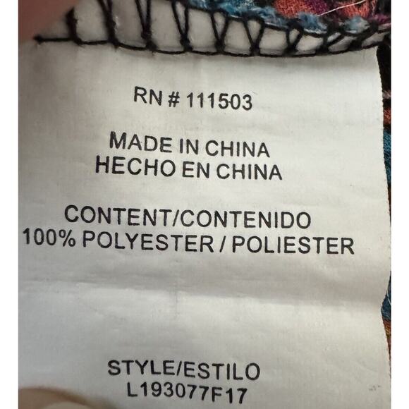 Lily White Flowy Open Shoulder Flutter Sleeve Blouse Women’s Size XS - Picture 10 of 11